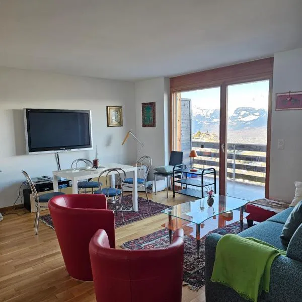 Appartement meublé à louer à Nax, ξενοδοχείο σε Nax