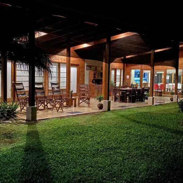 Casa Amanecer Bed & Breakfast, hotel v destinaci San Ramón