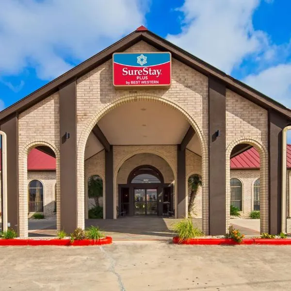 SureStay Plus by Best Western San Antonio Fiesta Inn, hotel u gradu 'Dominion'