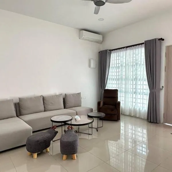 Mojisu Homestay 麻吉宿, hotel a Miri