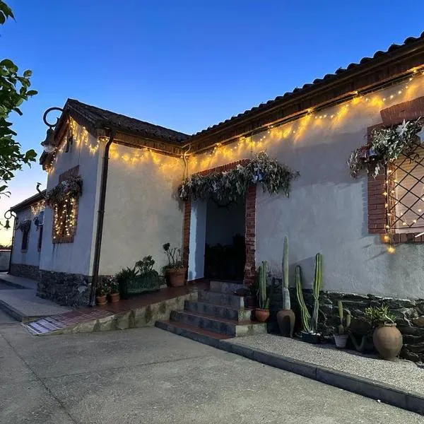La casa barata, casa rural, hotel v destinaci Cedillo
