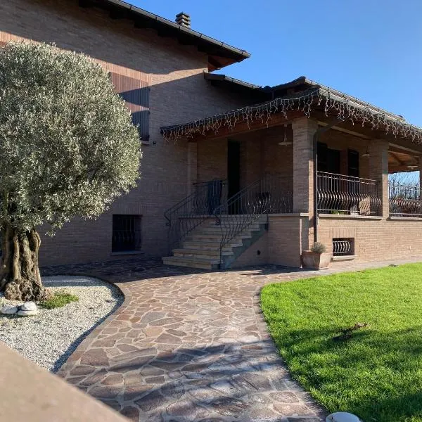 Appartamento con giardino, hotel Pontecchióban