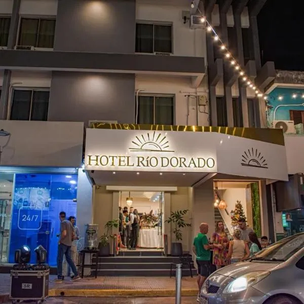 Hotel Rio Dorado, hotel v destinaci Encarnación