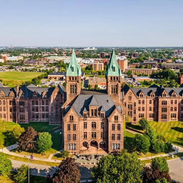 The Richardson Hotel, hotell i Buffalo