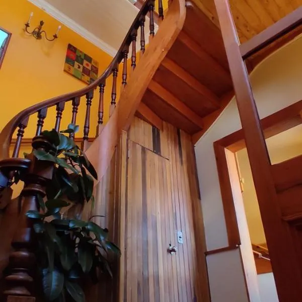 Hostal Dinamarca, hotel in Valparaíso
