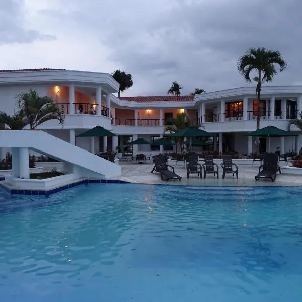 Hotel Palmas De Alcalá, Hotel in Playa Verde