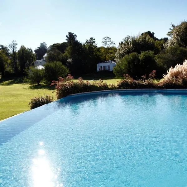 Acacias Country Club, hotel in Sierra de la Ventana