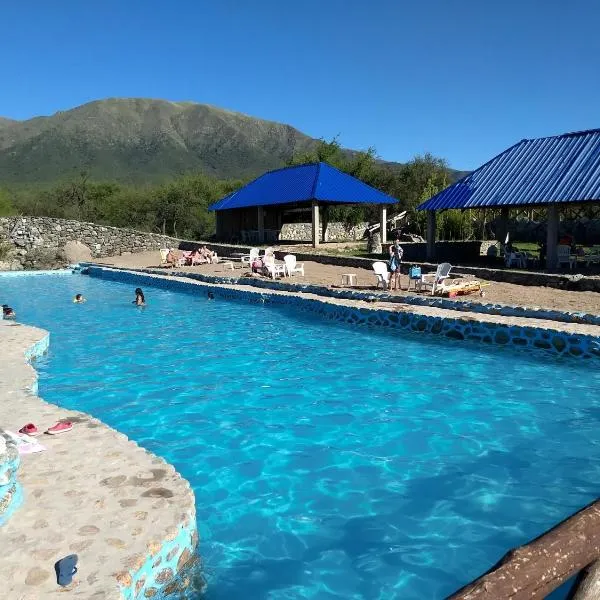 Cabañas LAGUNA AZUL -Los Molles - San Luis, hotell i Cortaderas