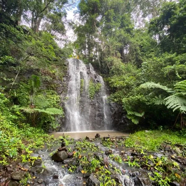 Nimbin waterfall retreat, hotel v destinaci Nimbin