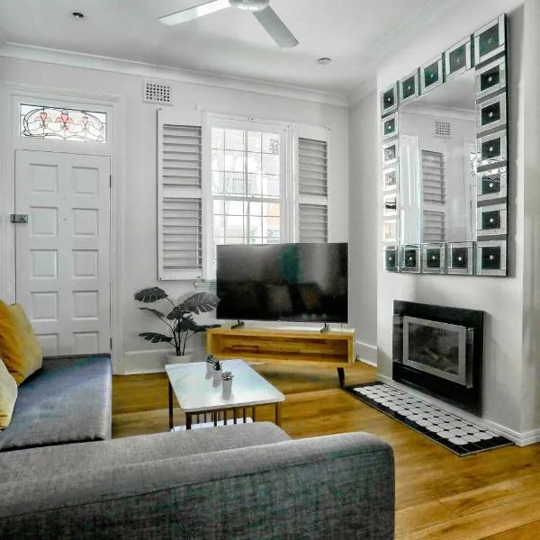 Gorgeous 2 Bedroom House Ultimo 2 E-Bikes Included