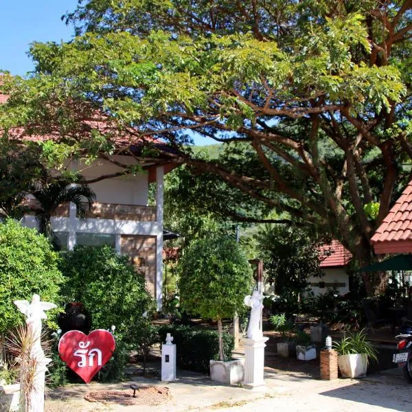The Hillside Pranburi Resort, hotell i Pran Buri
