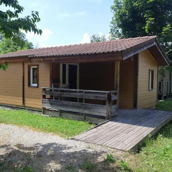 Camping Les Peupliers du Lac Onlycamp, hotel v destinácii Chindrieux