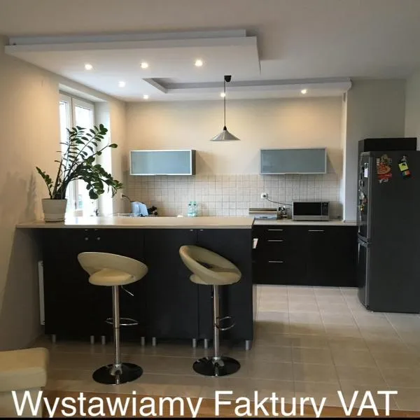 Apartament w Wesołej, hótel í Okuniew