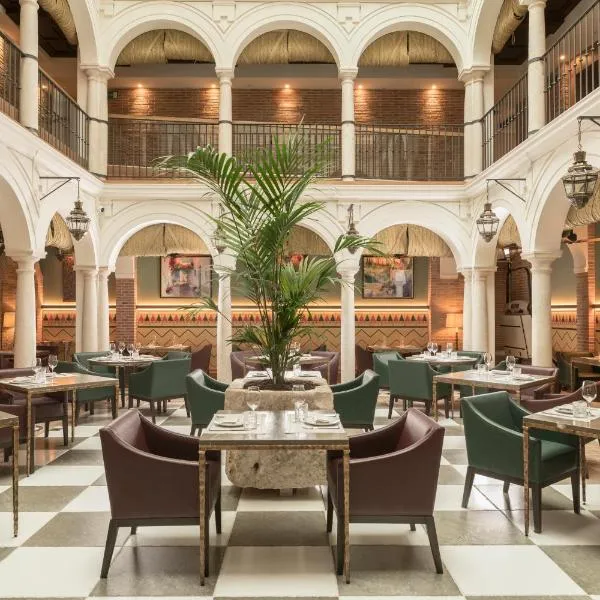 Palacio Solecio, a Small Luxury Hotel of the World، فندق في مالقة