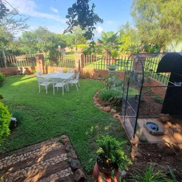 Big Boma Guest House, hotel di Lydenburg