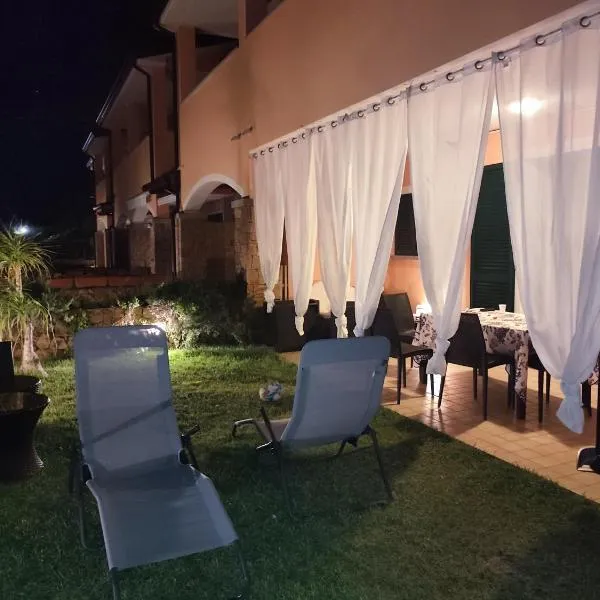 la casa sulle dune, hotel en Badesi