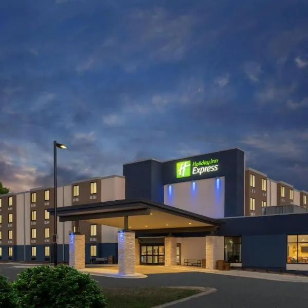 Holiday Inn Express - Minneapolis West - Plymouth, an IHG Hotel, hotel in Long Lake