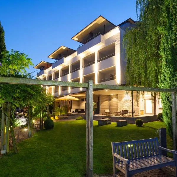 Hotel Seehof, hotel in Immenstaad am Bodensee