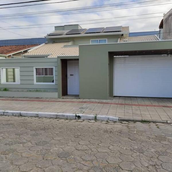Casa com piscina