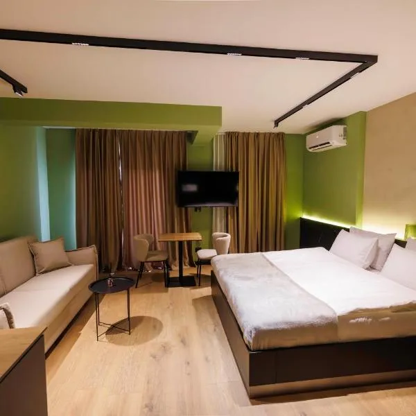 1863 Boutique Hotel, hotell i Peja