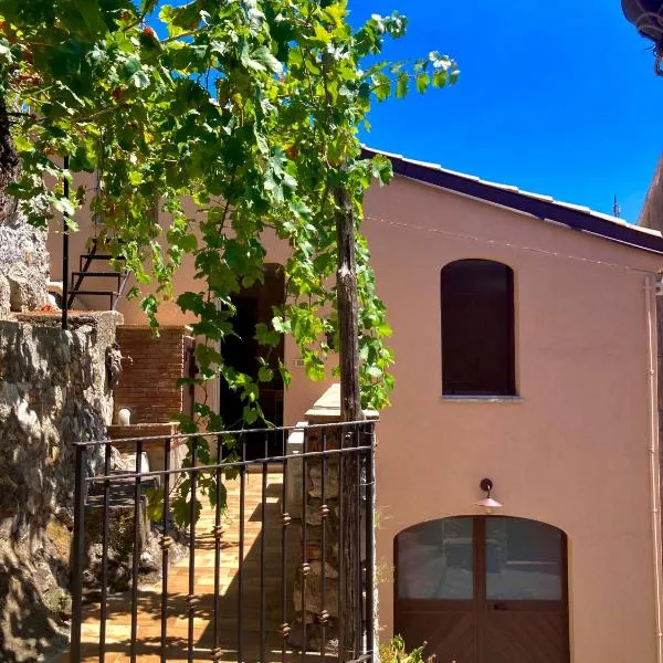 Serendipity Apartment, hotel Castelmolában