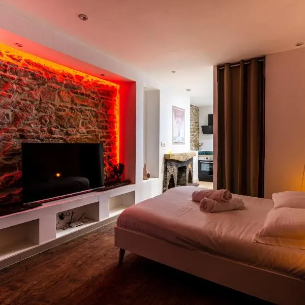 L'Oasis, hotel em Viriat