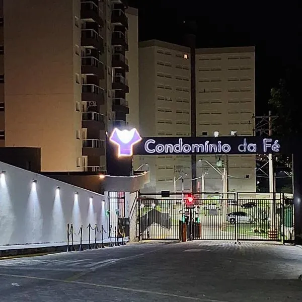 Estúdio Mobiliado Condomínio da Fé Canção Nova apto 02, готель у місті Кашуейра-Пауліста