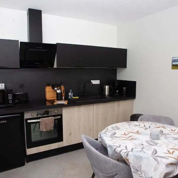Appart Hotel Coutances, hotel v destinácii Coutances