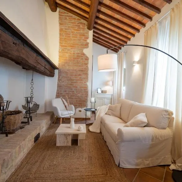 Agriturismo Antica Corte, hotel v destinaci Valiano