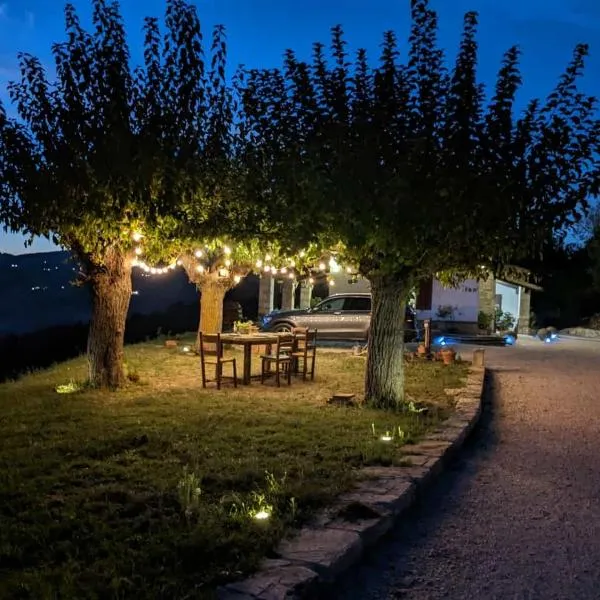 Ai 4 Gelsi B&B, hotel v destinaci Todi