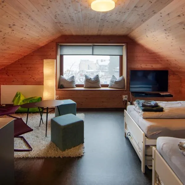 UnderDach, hotel v destinaci Andermatt