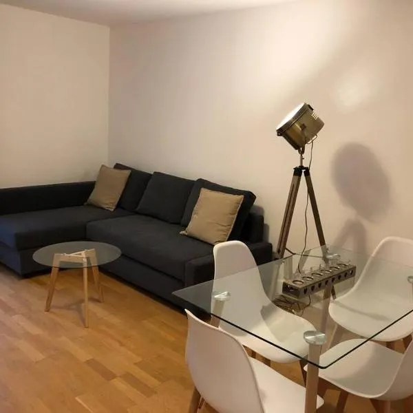 Appartement 2/3 pièces (55m²) au cœur du Vexin, хотел в Neuville-Bosc