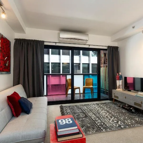 Central Sensation with City Style, Space and Sophistication，位于墨尔本的酒店