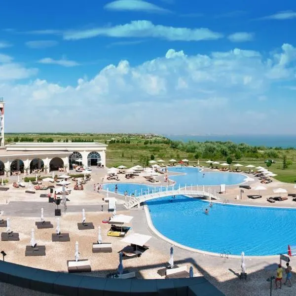 Lighthouse Golf & Spa Hotel, hotel en Balchik