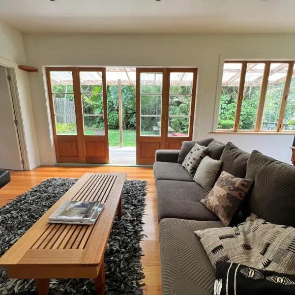 Forest Hideaway ~ Rustic, hotel v destinaci Coromandel Town