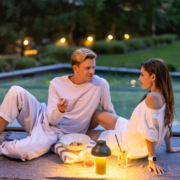 Boutique Hotel Sunrose 7 - Gourmet & SPA, hotel v destinaci Bohinj