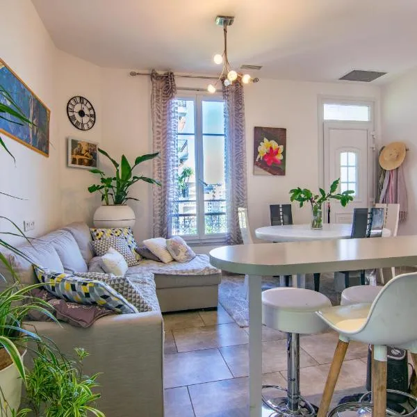 appartement dans maison de ville avec jardin, מלון בניס