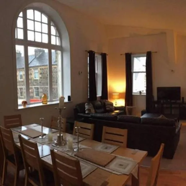 Large Apartment in Rothesay on The Isle of Bute, hotel v destinaci Rothesay