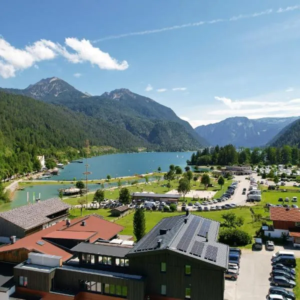 Ferienwohnungen Karlingerhof am See, hótel í Achenkirch