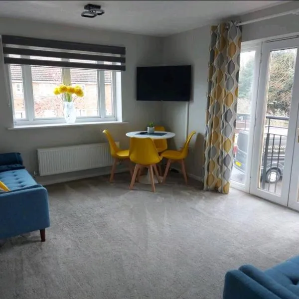 2 Bedroom Apartment, hotel v destinaci Exhall