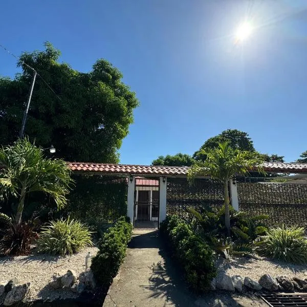 Mary's House, hotel v destinaci Libertad