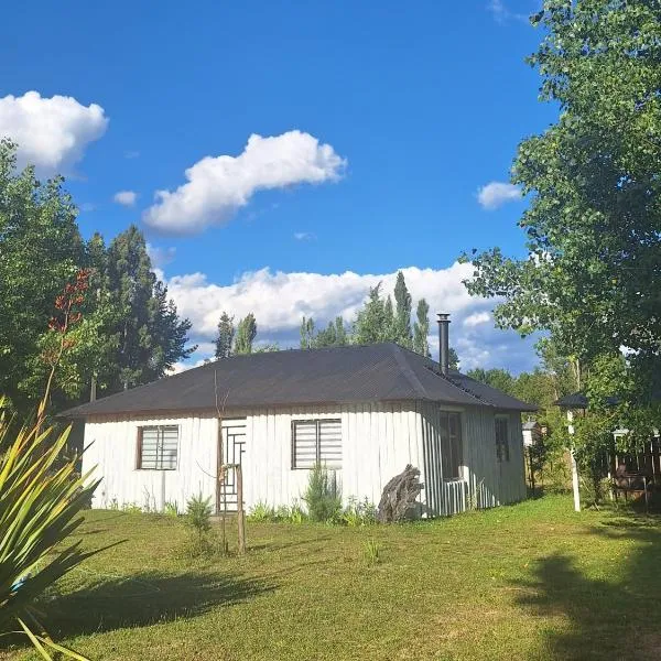 Cabañas Trabun Melipeuco, hotel v destinaci Melipeuco