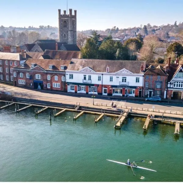Stunning Thameside Apartment, hotel in Henley on Thames