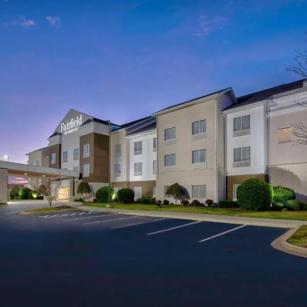 Fairfield Inn & Suites by Marriott Greenwood, hotel in Abbeville