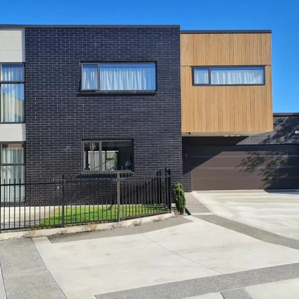 3 bedroom home away from home in Palmerston North, hotel v destinaci Palmerston North