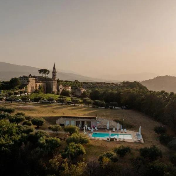 Castello Di Semivicoli, hotel v destinaci Casacanditella