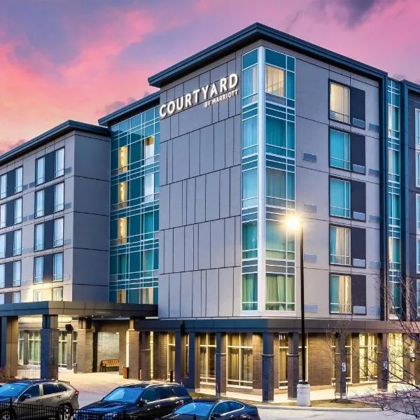 Courtyard by Marriott Burlington-Oakville โรงแรมในเบอร์ลิงตัน