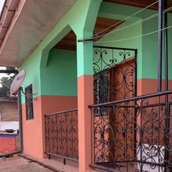 Studio meublée 1 chambre Etoug ebe, hotel in Yaoundé