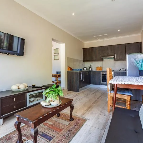 Modern Cozy Apartment Near Beach, hotell i Mamre