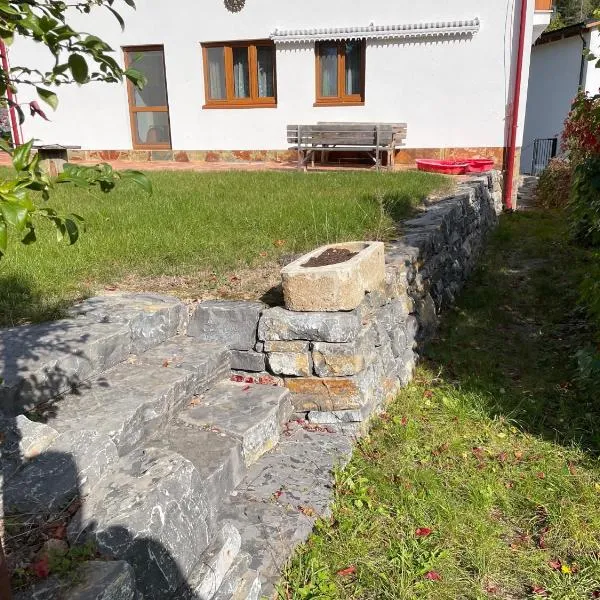 Hrdá Ves - Dům U Slunce, hotel ve Víru